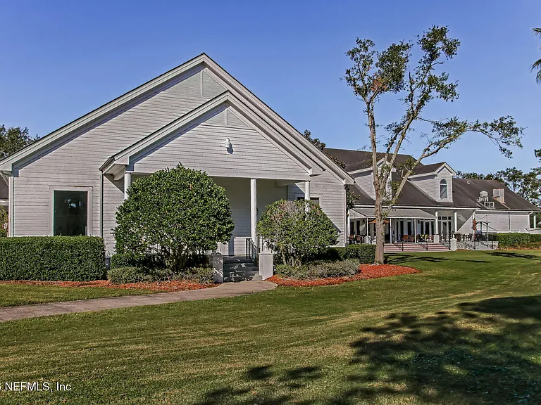 8342 Amherst Hills Ln — Photo 33
