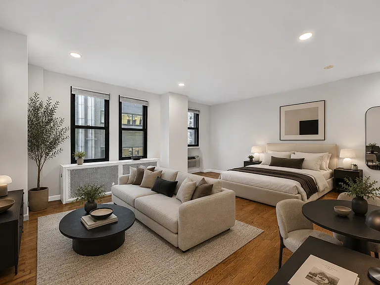 150 W 58th St #14E — Photo 1