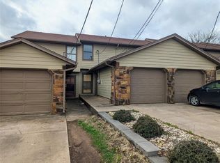 8 W 40th St APT B, Sand Springs, OK 74063