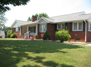 5133 W Emory Rd, Powell, TN 37849