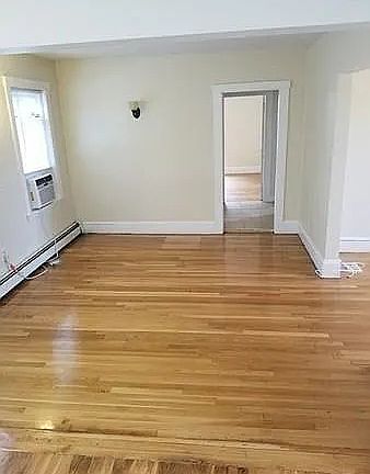 5th image of 1186 Chestnut St