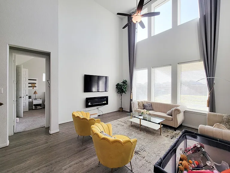 4010 Palmer Meadow Ct — Photo 15