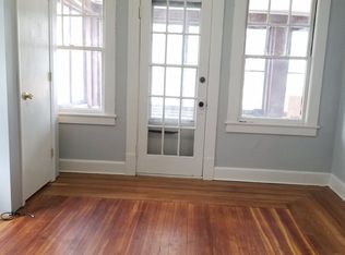 21 Bloomfield St, Springfield, MA 01108