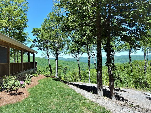 2nd image of 297 Highland View Ct