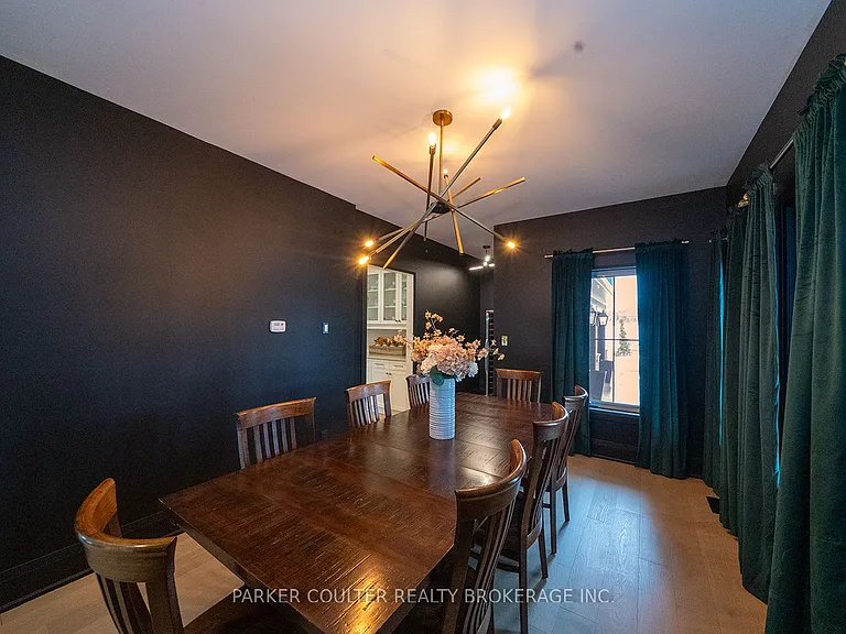 70 Georgian Grande Dr — Photo 20