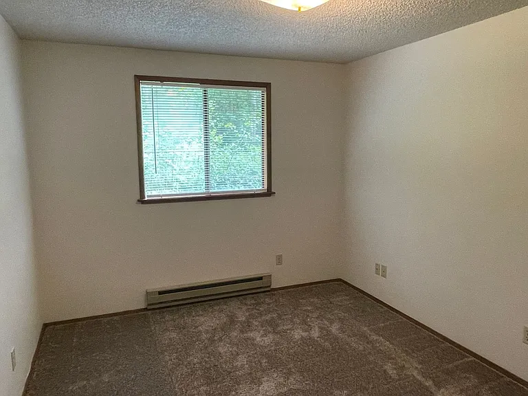 1397 Zylstra Rd — Photo 5