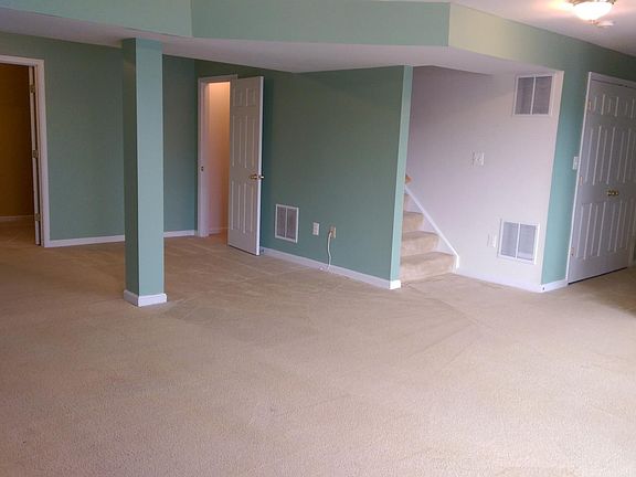 3rd image of 11 Wiltshire Dr