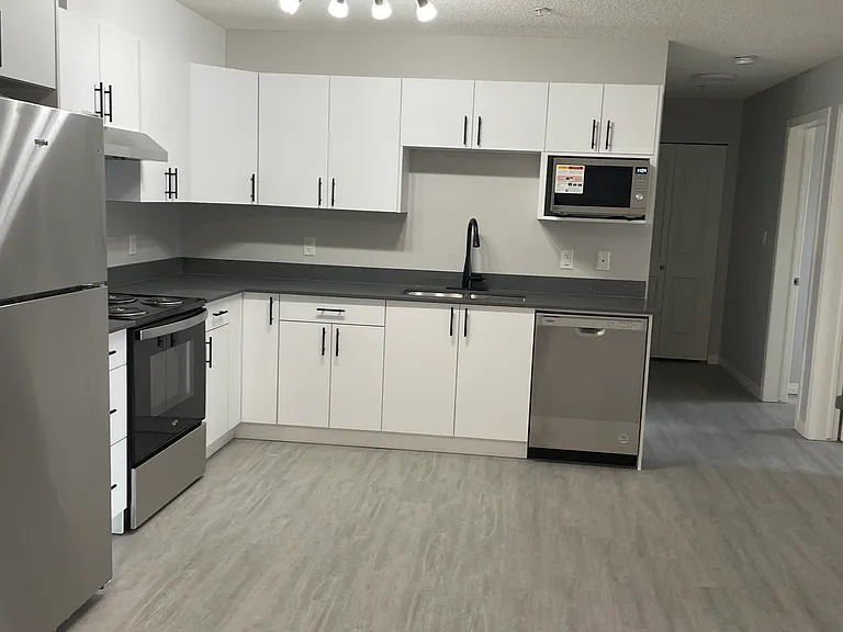 20 Nevada Pl #22 — Photo 16