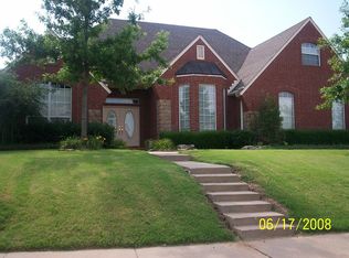 4105 N Battle Creek Dr, Broken Arrow, OK 74012