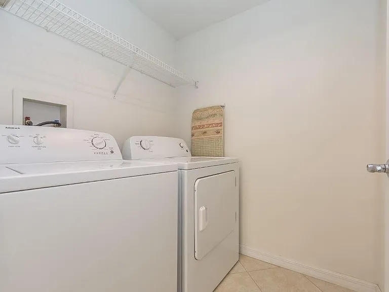 5080 Fairways Cir #G301 — Photo 19