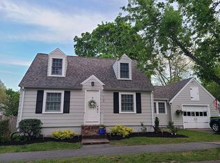 13 Hood Rd, Danvers, MA 01923