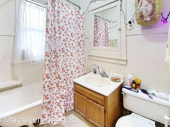 4th image of 4103 N Damen Ave #2