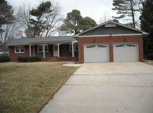 506 Windemere Rd, Newport News, VA 23602