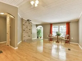 127 Tower Ln #1 — Photo 10