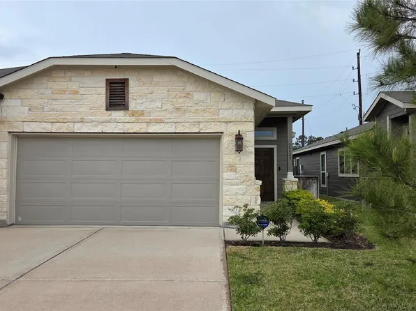 25547 Starling Ln, Magnolia, TX 77354