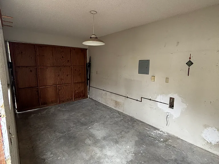 1644 W 257th St #6 — Photo 7