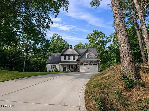 2nd image of 800 Gregory Fork Road