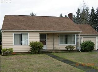 226 SW 6th Ave, Canby, OR 97013