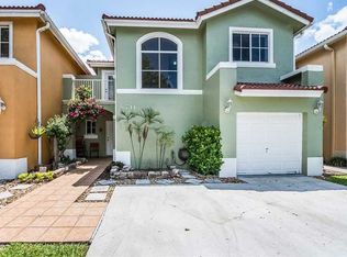 8711 SW 161st Ct, Miami, FL 33193