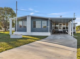 3169 Saturn Cir, North Fort Myers, FL 33903