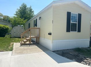 95 Westwoods, Amherst, OH 44001