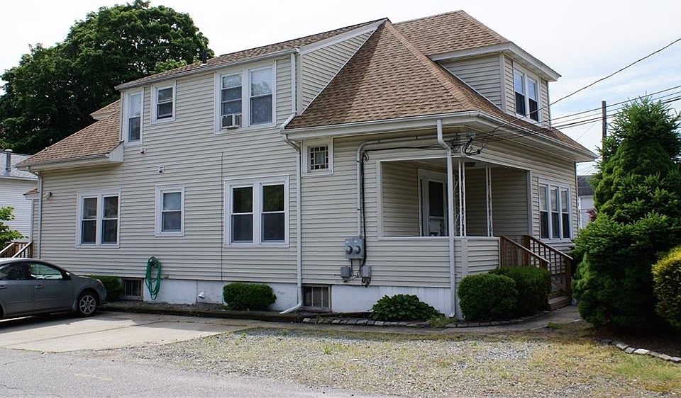 1st image of 33 Woonasquatucket Ave
