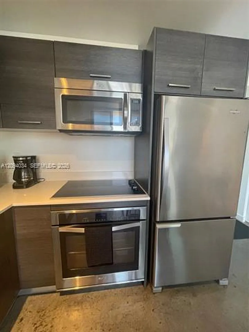 151 SE 1st St cu-3307, Miami, FL 33131 — Photo 1