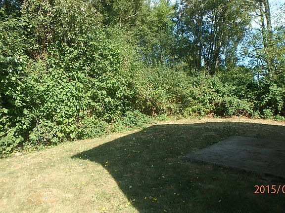 3rd image of 3009 Briarwood Cir