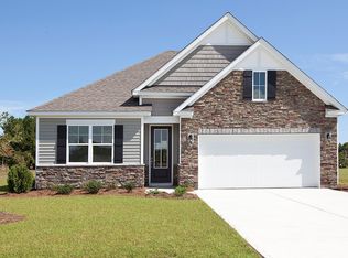 29 Rochester St, Hampstead, NC 28443