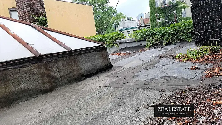 Rented by ZealEstate Group Inc | media 56