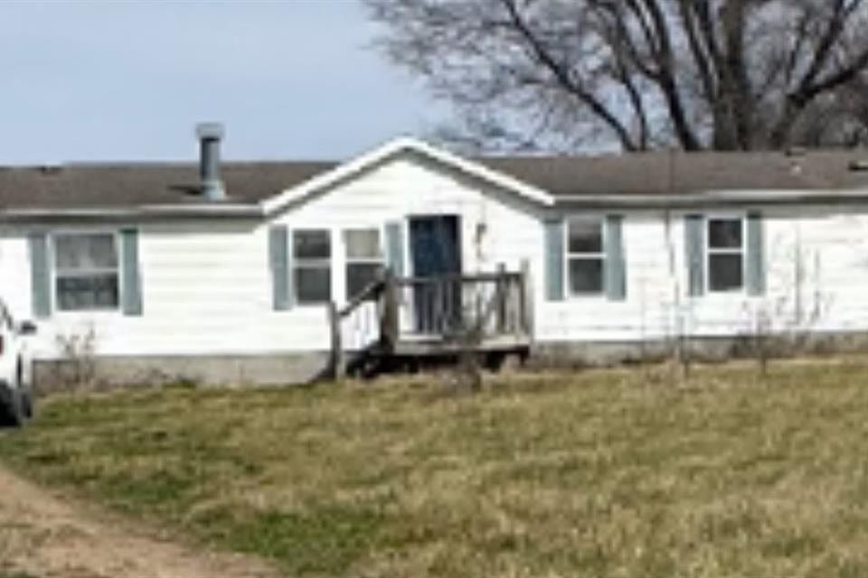 1st image of 1457 NW 325th Rd