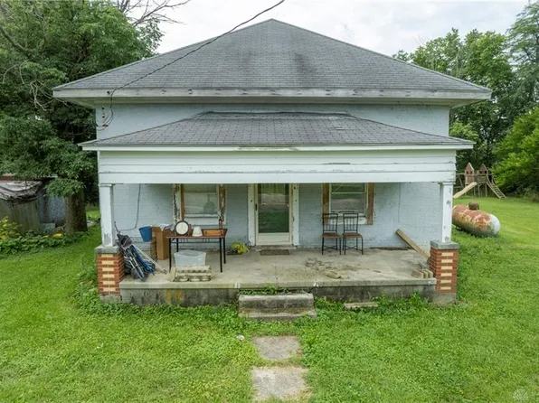 6055 State Route 734, Jamestown, OH 45335