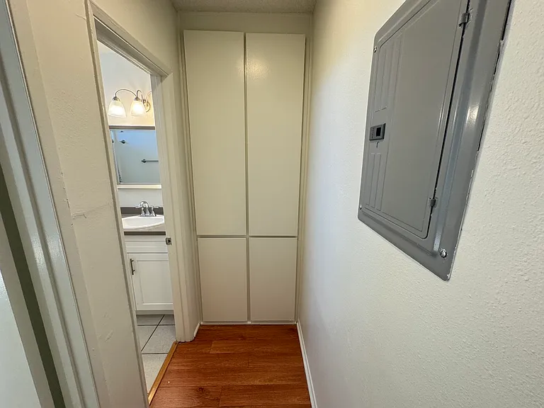 311 E Maple St #6A — Photo 7