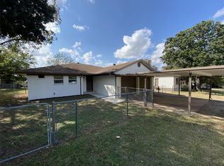 802 Buckboard Trl, Granbury, TX 76049