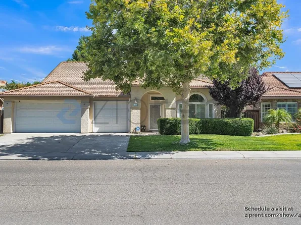 10034 River Oaks Dr, Stockton, CA 95209