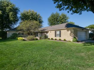 4268 Glenayre Dr, Englewood, OH