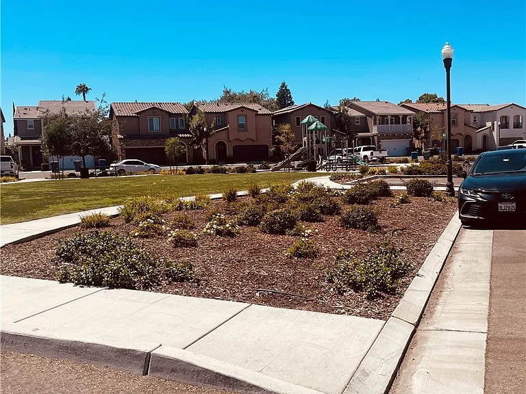 6251 E Overlook Way — Photo 70