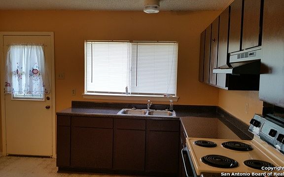 3rd image of 2614 Viejita St