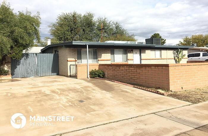 1st image of 8451 E Mary Dr