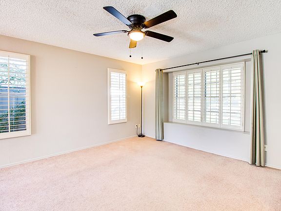 4th image of 6066 W Maui Ln