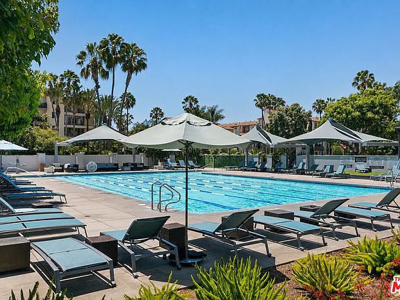 2nd image of 13080 Pacific Promenade APT 123