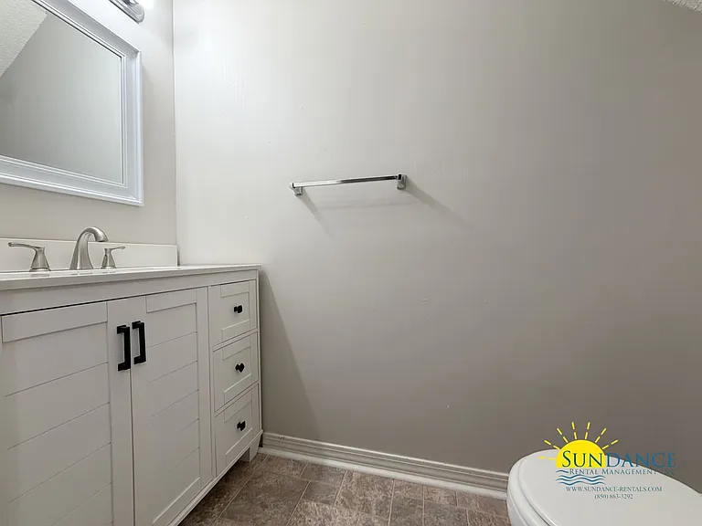 360 Schneider Dr #6 — Photo 8