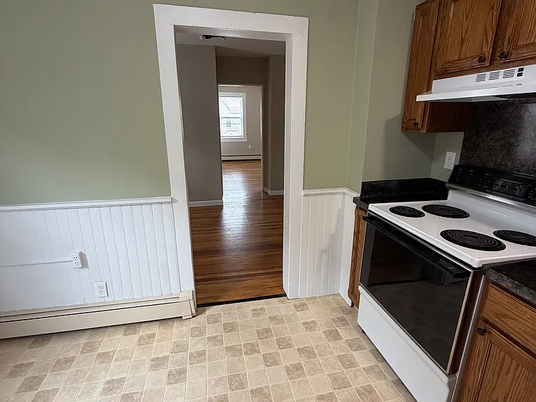 1226 East St #2 — Photo 6