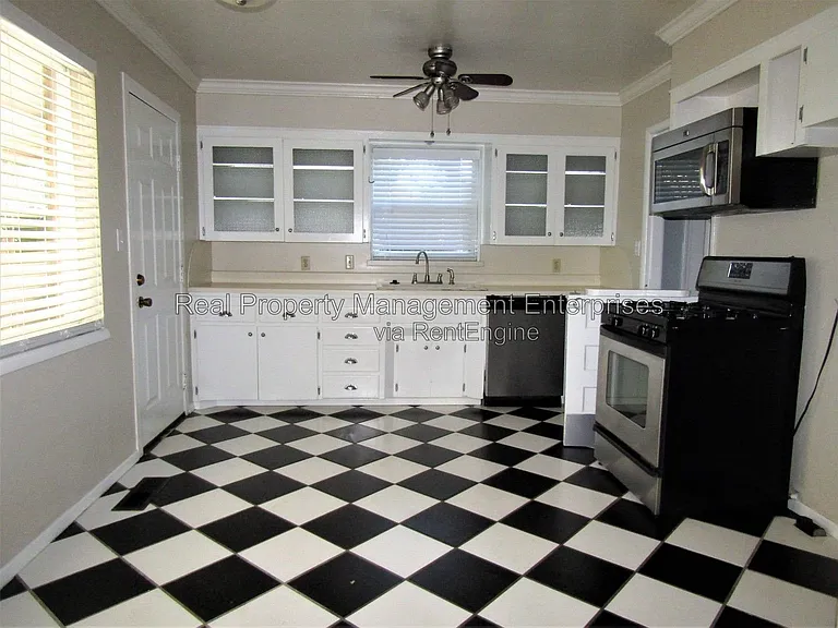 2248 NW 52nd St — Photo 7