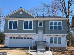 203 Shannon Park Ct, Glen Burnie, MD 21060