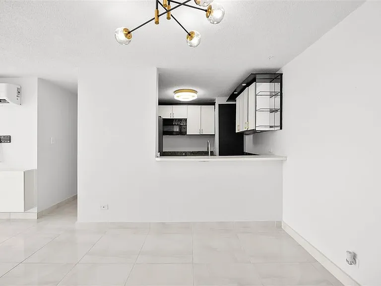 Apt. 2002 Cond. Bello Horizonte #2002 — Photo 8