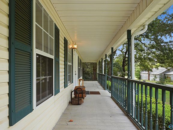 4th image of 227 Baites Rd