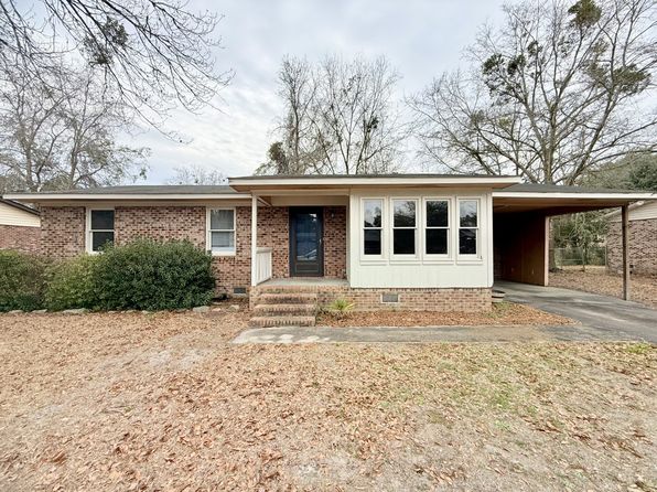 602 Jefferson Way