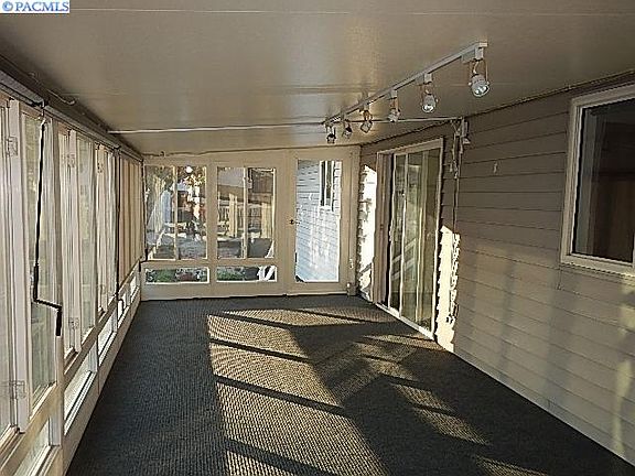 4th image of 3704 Meadow Beauty Dr
