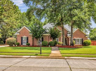 127 Surgeres Pl, Ocean Springs, MS 39564